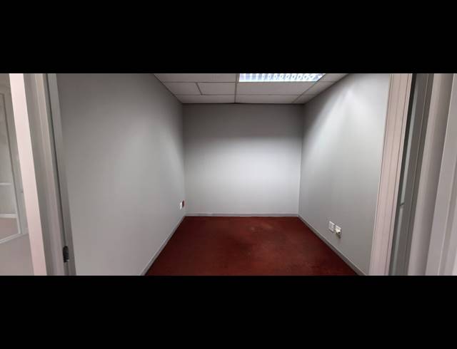 176.50M² OFFICE TO LET IN BO-DORP